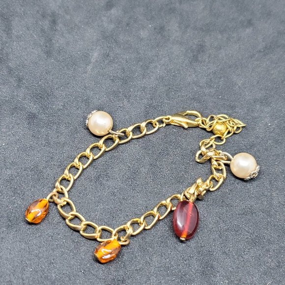 Gold Tone Handmade Charm Bracelet Faux Pearl Bead - Picture 1 of 3